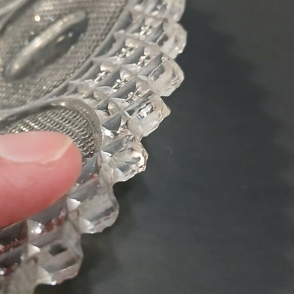 Westmoreland Glass Buckle with English Hobnail 7" Vtg Shallow Bowl *A Few Chips* - Picture 8 of 11